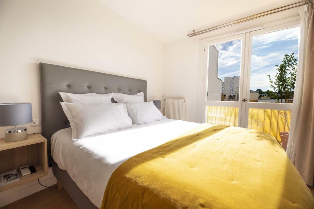 Beausoleil Studio Metro Paris Sud Ле-Кримлен-Бисетр Экстерьер фото
