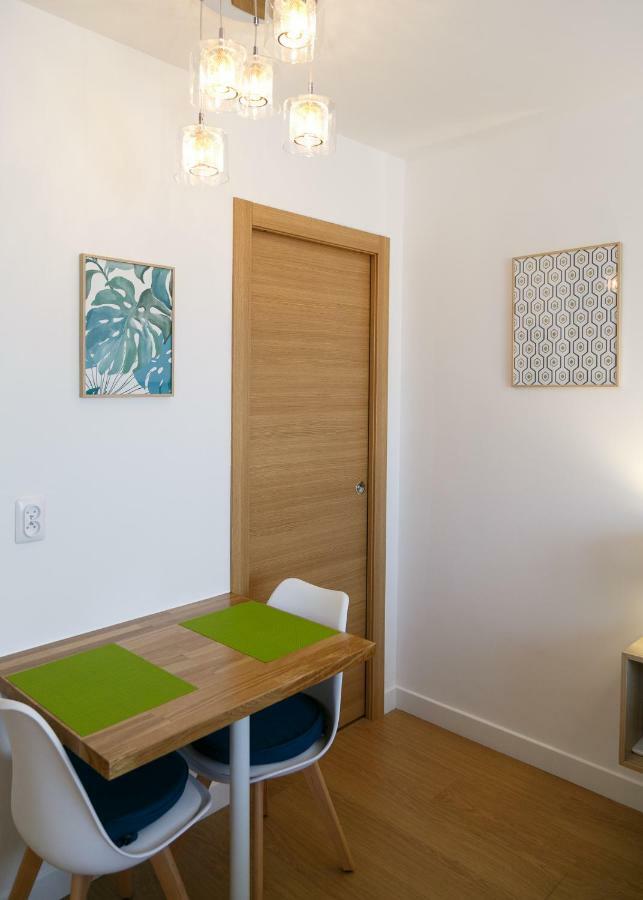 Beausoleil Studio Metro Paris Sud Ле-Кримлен-Бисетр Экстерьер фото